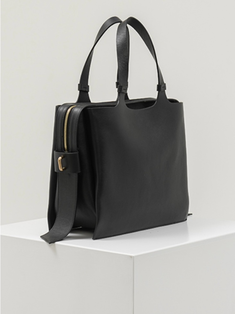 Lia Numa Classic Black Leather Carryall Tote Bag Satchel Minimalist